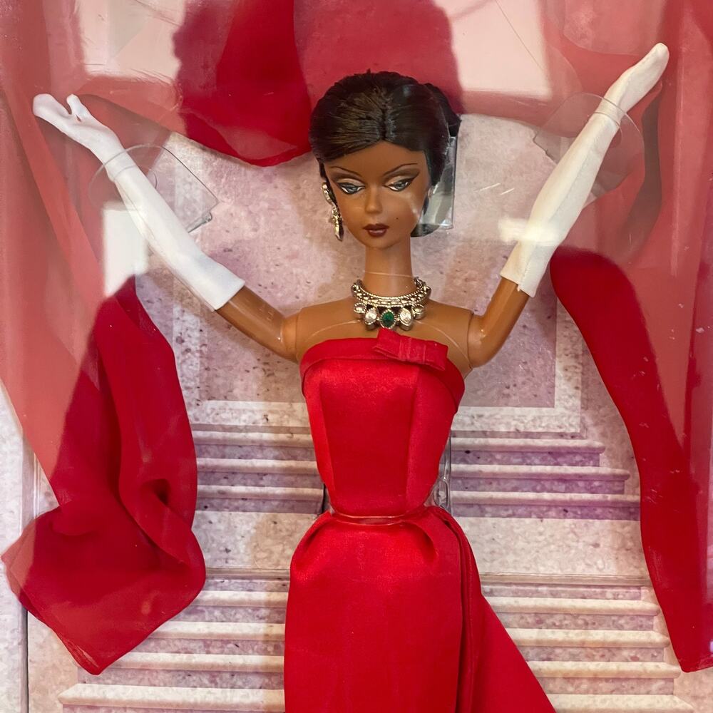 Mattel 2008 Joie de Vivre Platinum Barbie Doll Signed Convention #M0723